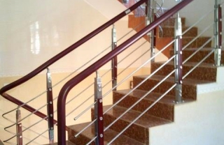 Cầu thang inox tay vịn giả gỗ MDG06